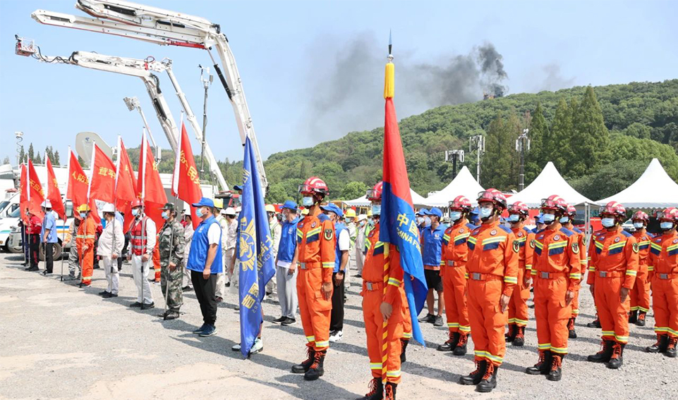 上海誠格集團隔熱斗篷助力佘山森林防火演練，為城市綠肺保駕護航